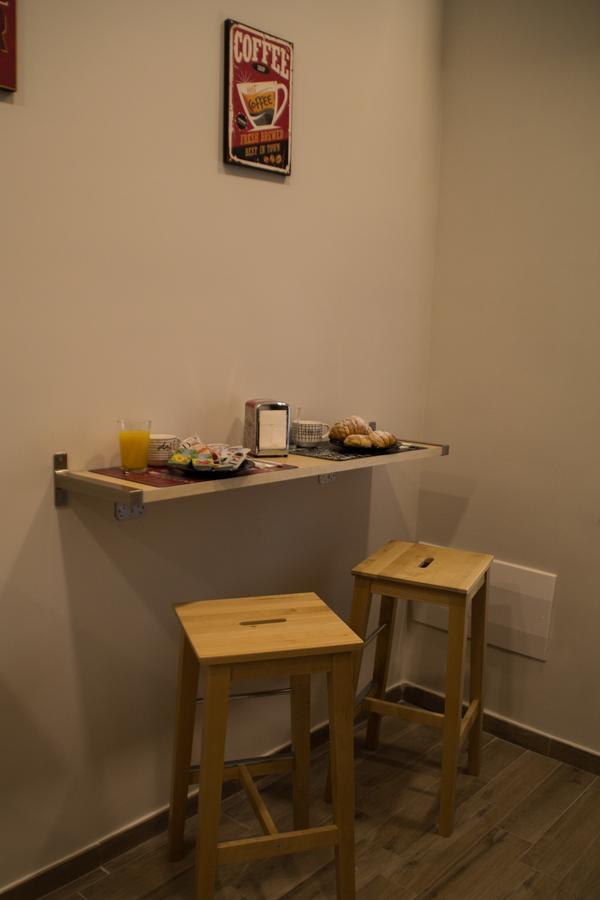 Interno 10 Cavour Napels